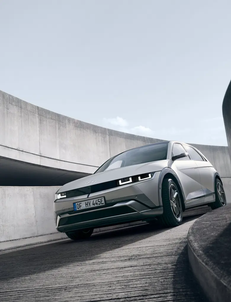 Hyundai IONIQ 5 Exterior 2024 Global Key Visual 9